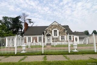 450 W Grixdale, Detroit, MI 48203