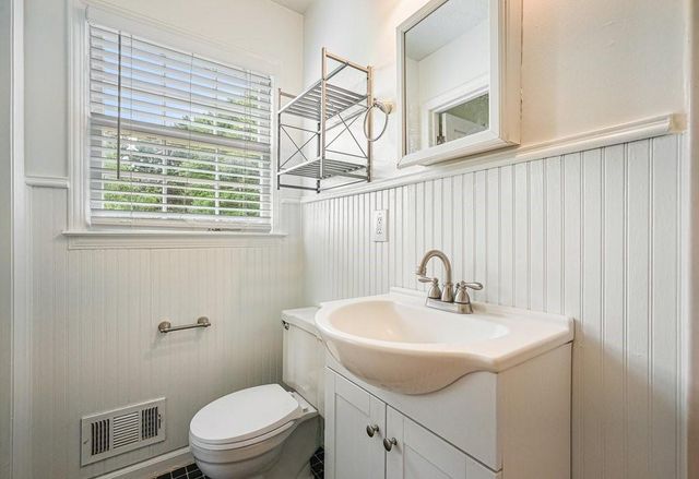 308 River Bluff Drive, Woodstock, GA 30188