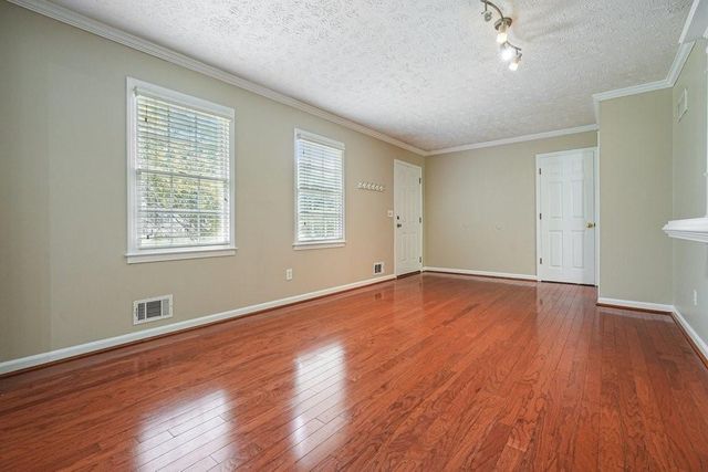 308 River Bluff Drive, Woodstock, GA 30188