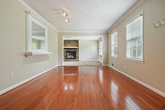 308 River Bluff Drive, Woodstock, GA 30188