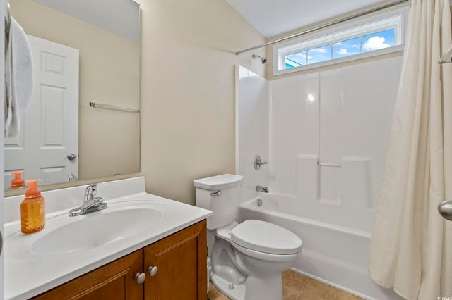 278 Four Leaf Ln., Murrells Inlet, SC 29576