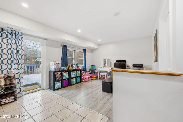 198 Village Drive, Barnegat, NJ 08005