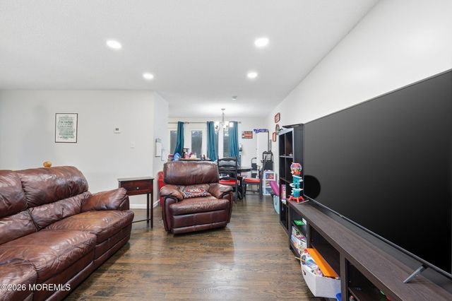 198 Village Drive, Barnegat, NJ 08005