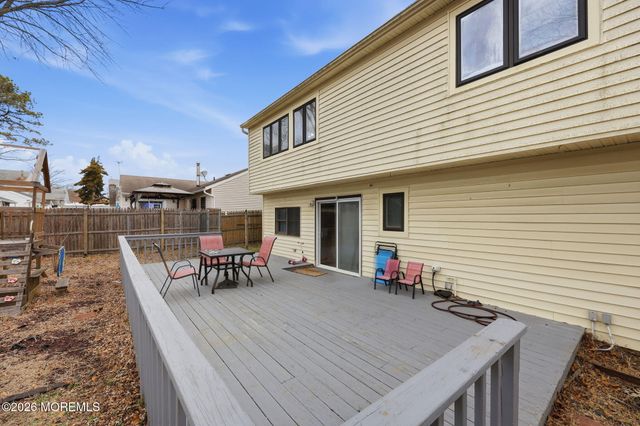 198 Village Drive, Barnegat, NJ 08005