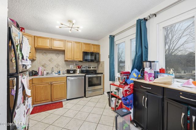 198 Village Drive, Barnegat, NJ 08005