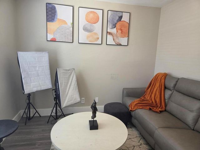 10900 NW 12th Drive, Plantation, FL 33322
