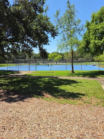 10900 NW 12th Drive, Plantation, FL 33322