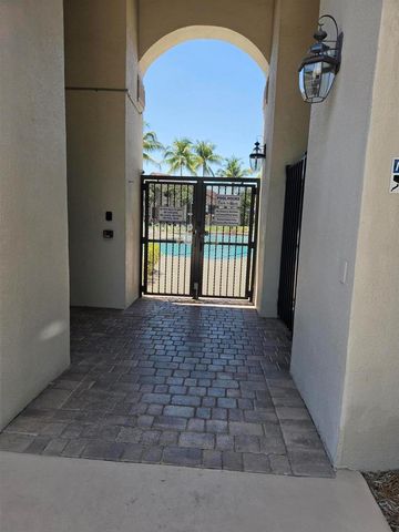 10900 NW 12th Drive, Plantation, FL 33322