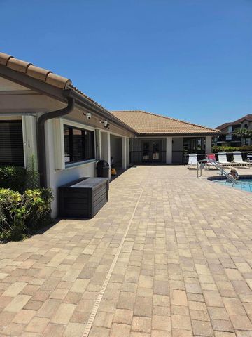 10900 NW 12th Drive, Plantation, FL 33322