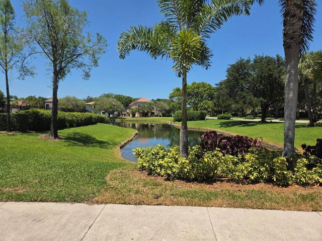 10900 NW 12th Drive, Plantation, FL 33322