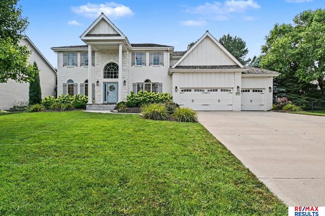 2108 S 181 Circle, Omaha, NE 68130