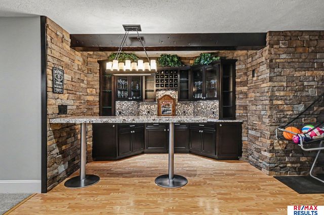 2108 S 181 Circle, Omaha, NE 68130