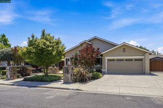 5517 Shorehaven Cir, Livermore, CA 94551
