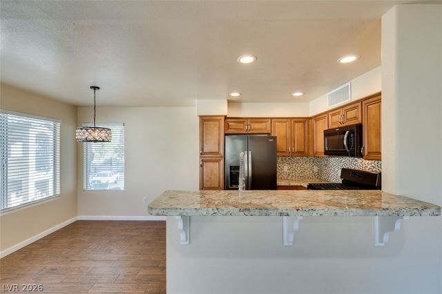 5710 East Tropicana Avenue 2046, Las Vegas, NV 89122