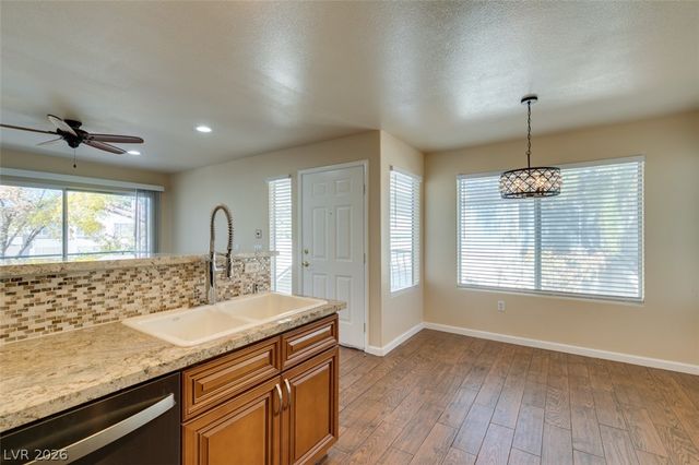 5710 East Tropicana Avenue 2046, Las Vegas, NV 89122