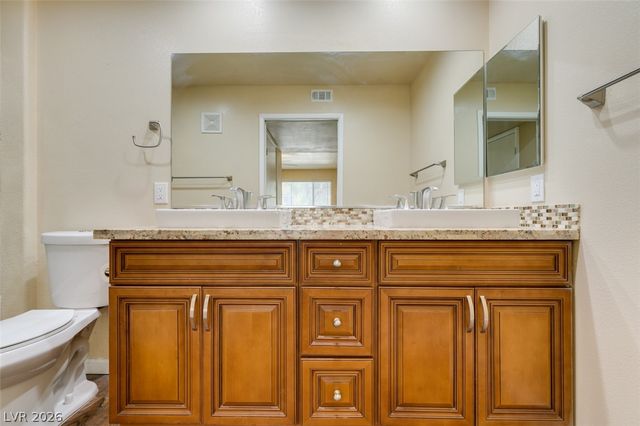 5710 East Tropicana Avenue 2046, Las Vegas, NV 89122