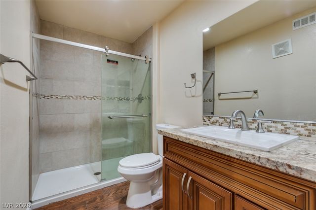 5710 East Tropicana Avenue 2046, Las Vegas, NV 89122