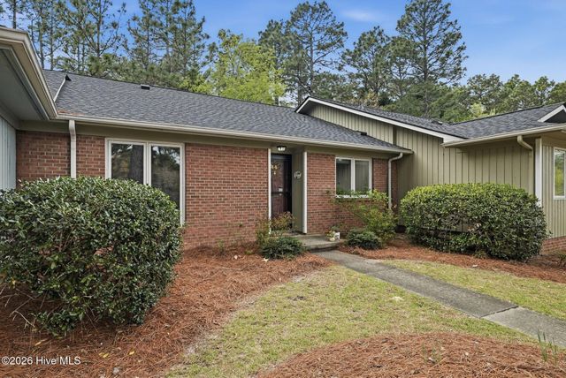 44 Garden Villa Drive, Pinehurst, NC 28374