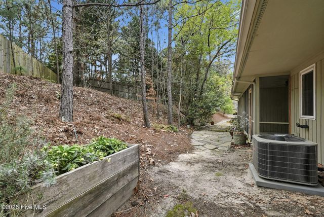 44 Garden Villa Drive, Pinehurst, NC 28374