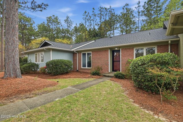 44 Garden Villa Drive, Pinehurst, NC 28374