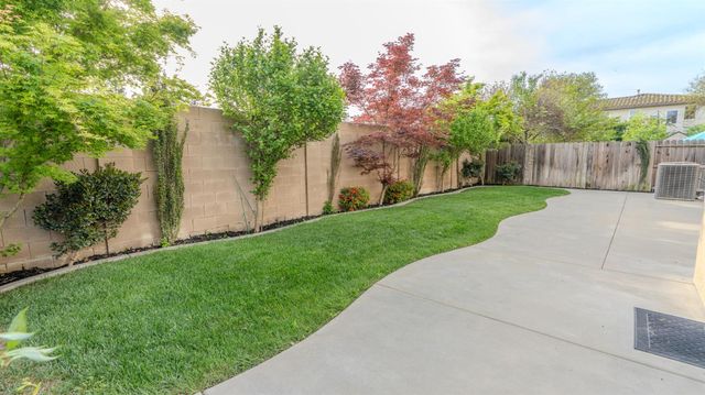 4212 Gabriel Way, Modesto, CA 95356