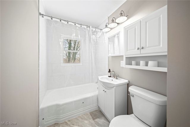 3044 Columbus Avenue, Ashtabula, OH 44004