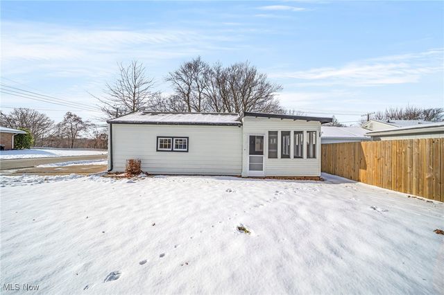 3044 Columbus Avenue, Ashtabula, OH 44004