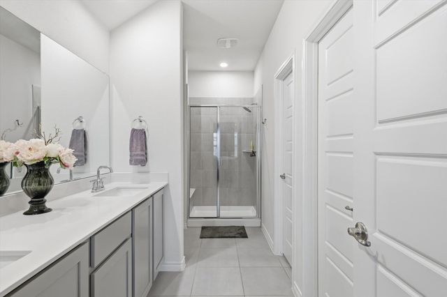 2933 Pinecrest Drive, Aubrey, TX 76227