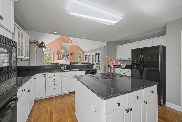 5716 Chadwick Ln, Brentwood, TN 37027