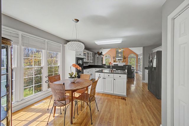 5716 Chadwick Ln, Brentwood, TN 37027