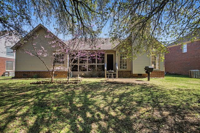 5716 Chadwick Ln, Brentwood, TN 37027