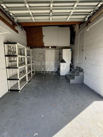 5353 SW 6th St -, Miami, FL 33134