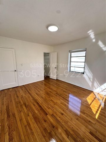 5353 SW 6th St -, Miami, FL 33134