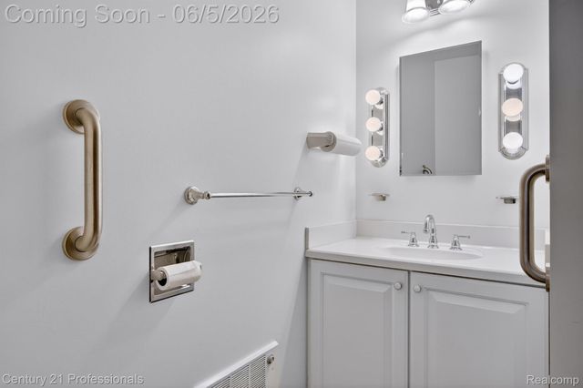 28745 Avondale Street, Inkster, MI 48141