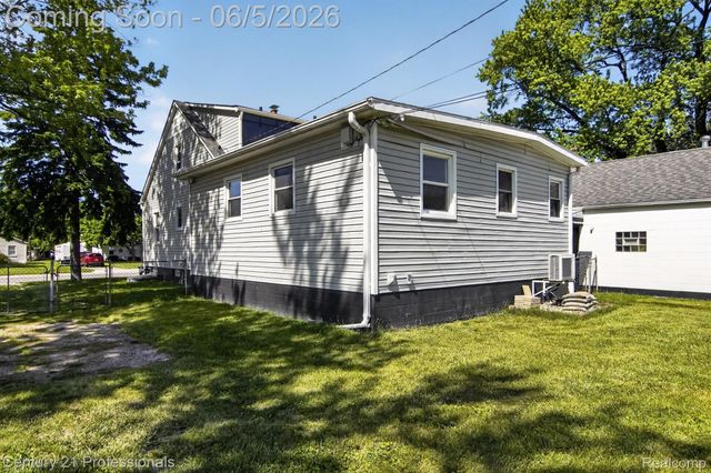 28745 Avondale Street, Inkster, MI 48141
