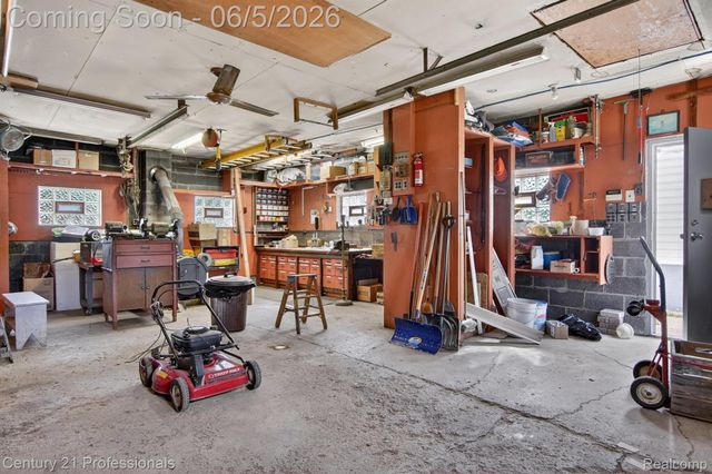 28745 Avondale Street, Inkster, MI 48141