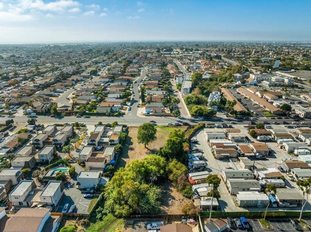 1229 Hollister St, San Diego, CA 92154