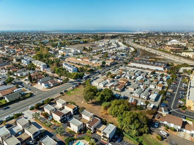 1229 Hollister St, San Diego, CA 92154