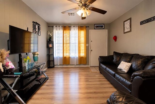 740 Butler Street, Moore, OK 73160