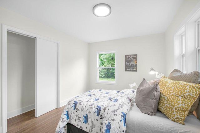 8716 Elliot Avenue S, Bloomington, MN 55420