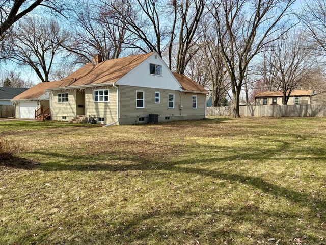 8716 Elliot Avenue S, Bloomington, MN 55420