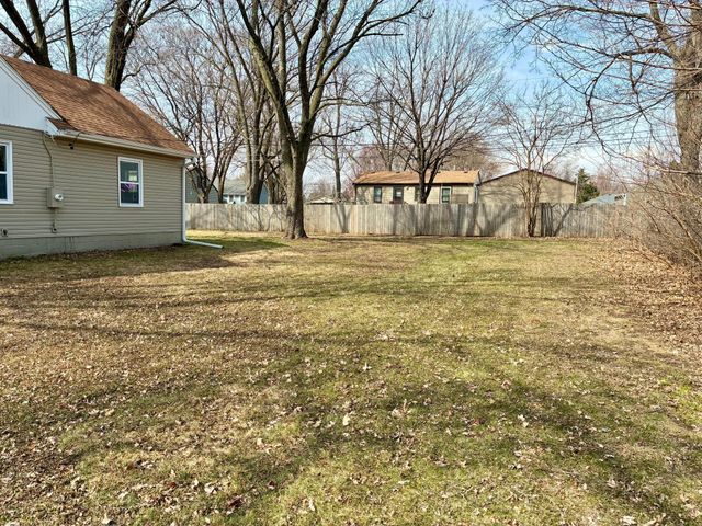 8716 Elliot Avenue S, Bloomington, MN 55420