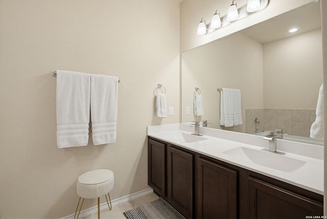 2038 Chelsea Grv, New Braunfels, TX 78130
