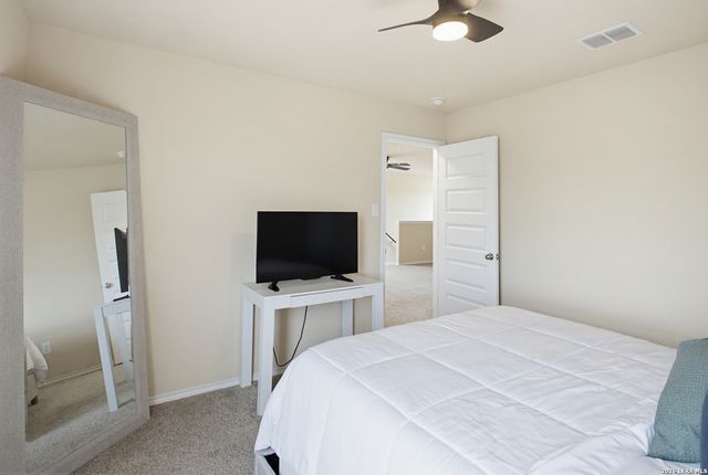 2038 Chelsea Grv, New Braunfels, TX 78130