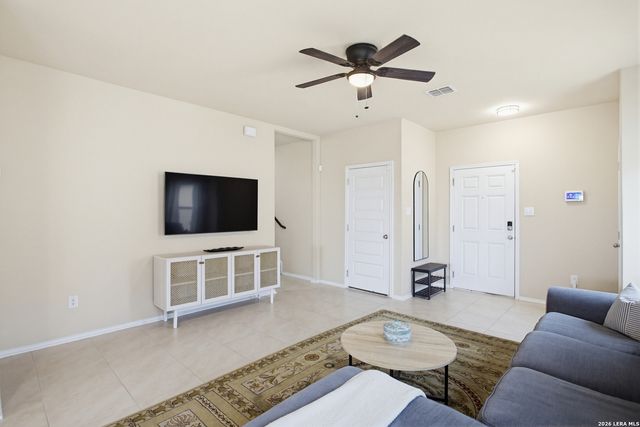 2038 Chelsea Grv, New Braunfels, TX 78130