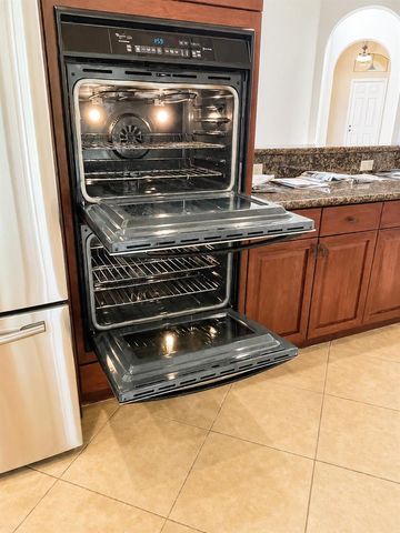 10341 Medicis Place, Wellington, FL 33449