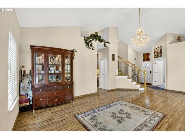5440 Se OGDEN St, Portland, OR 97206