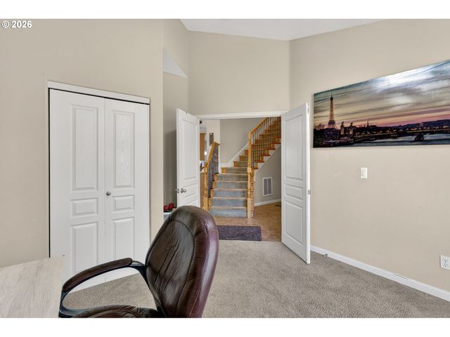 5440 Se OGDEN St, Portland, OR 97206