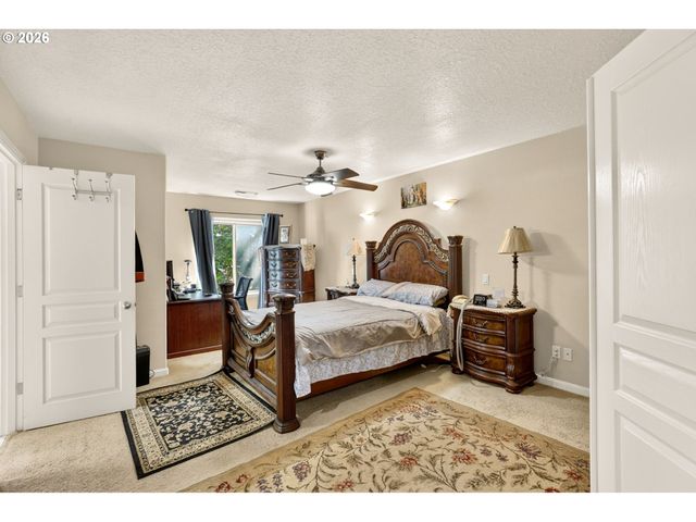 5440 Se OGDEN St, Portland, OR 97206
