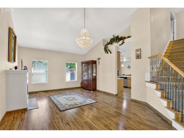 5440 Se OGDEN St, Portland, OR 97206